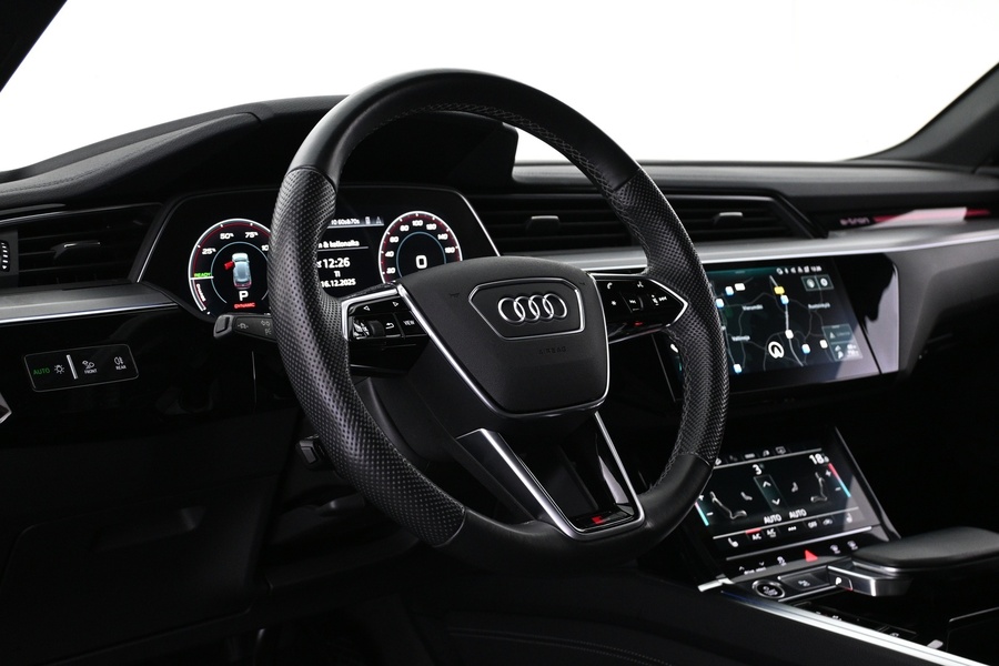 Audi e-tron vaihtoauto