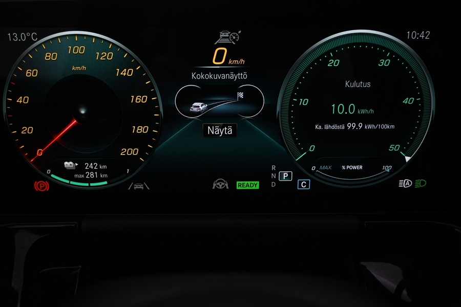 Mercedes-Benz EQA vaihtoauto