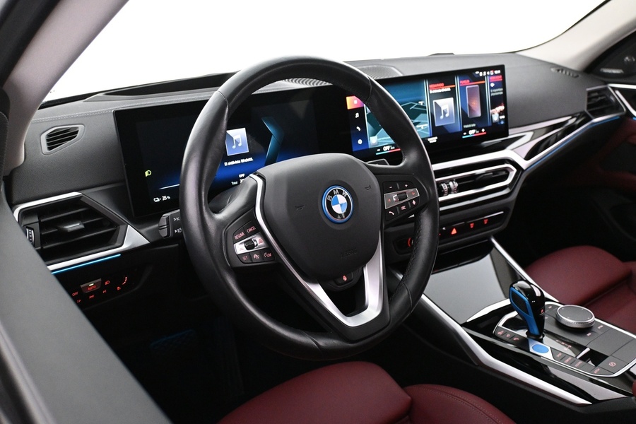 BMW i4 vaihtoauto