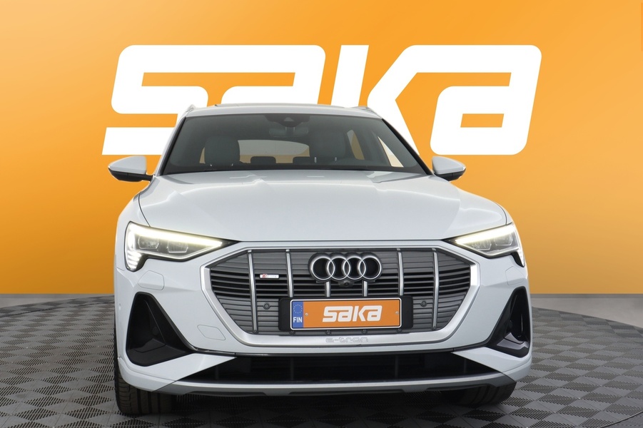 Audi e-tron vaihtoauto