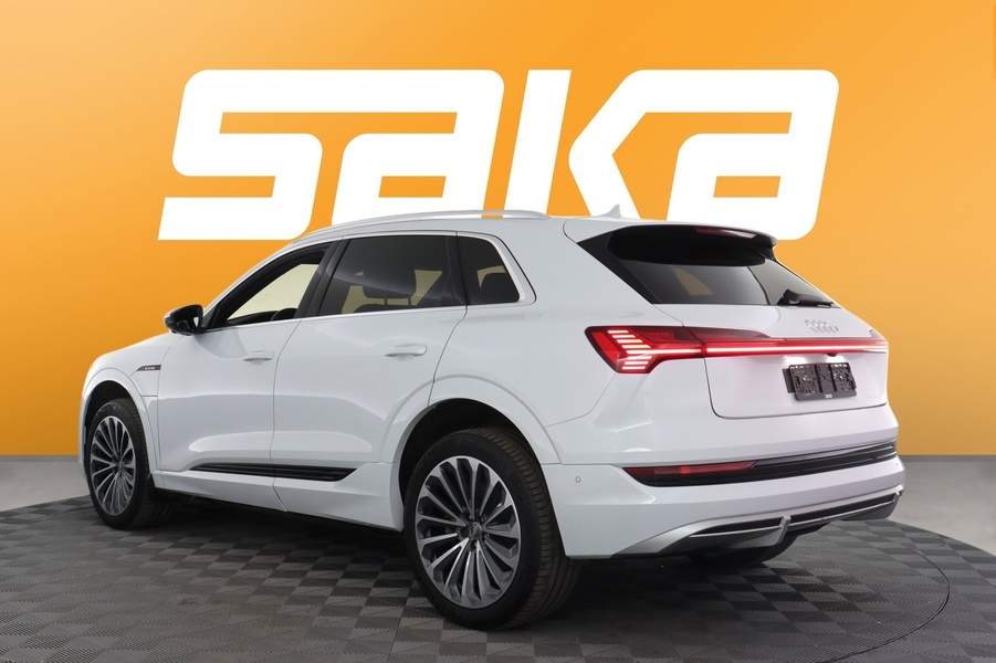 Audi e-tron vaihtoauto