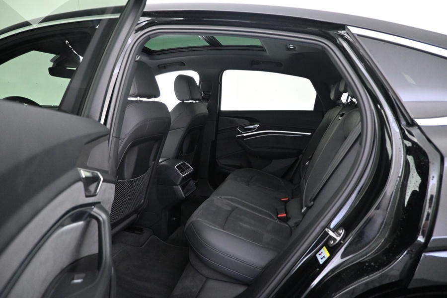 Audi Q8 e-tron vaihtoauto