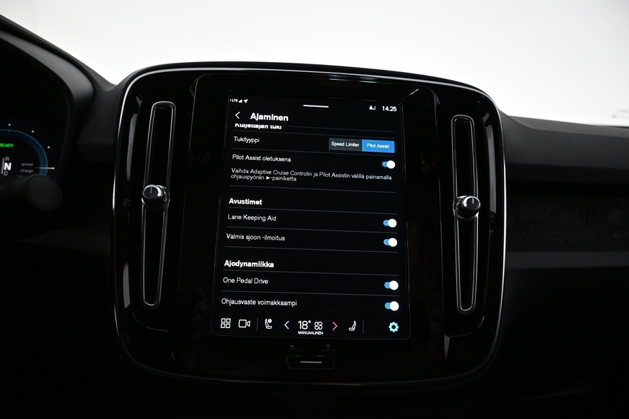 Volvo C40 vaihtoauto