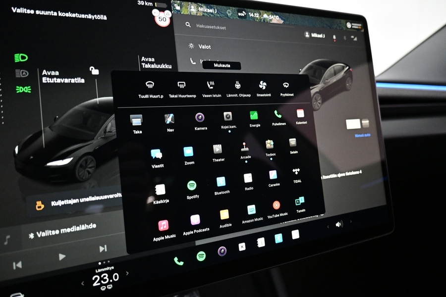 Tesla Model 3 vaihtoauto