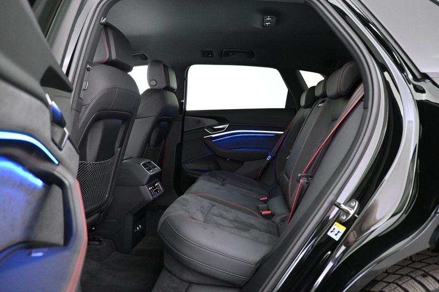 Audi Q8 e-tron vaihtoauto