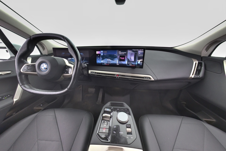 BMW iX vaihtoauto