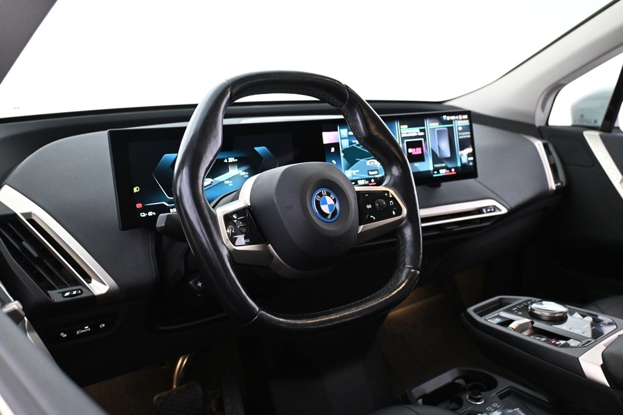 BMW iX vaihtoauto