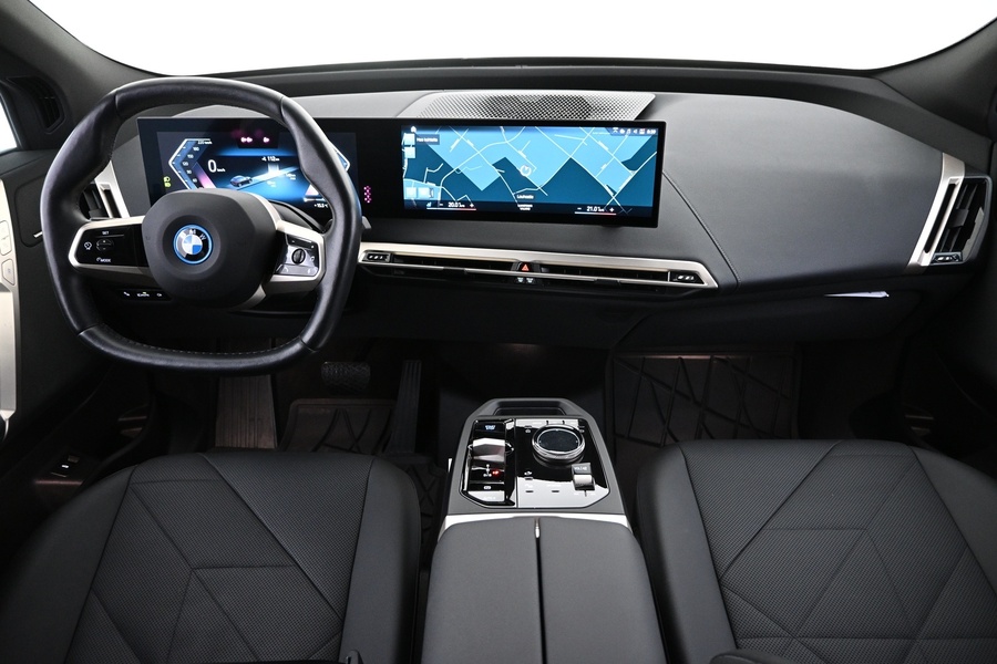 BMW iX vaihtoauto
