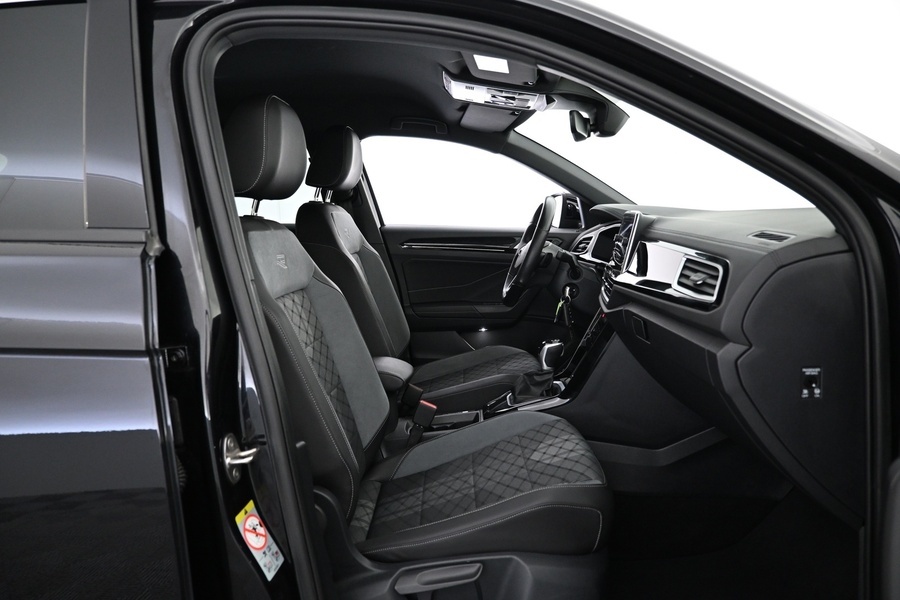 Volkswagen T-Roc vaihtoauto