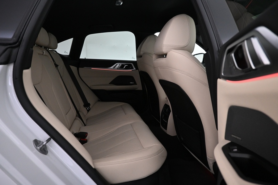 BMW i4 M50 vaihtoauto