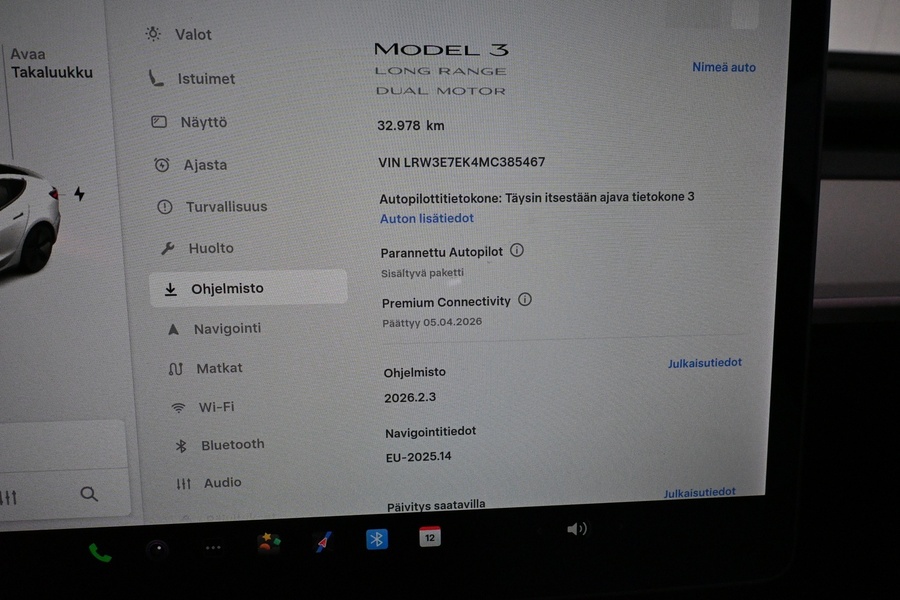 Tesla Model 3 vaihtoauto