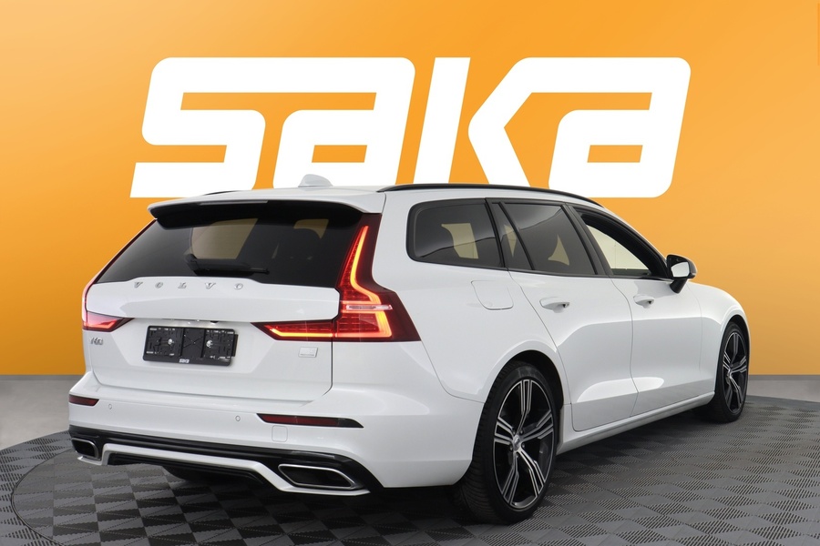 Volvo V60 vaihtoauto