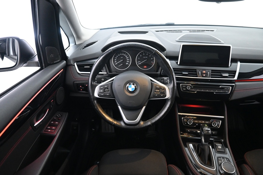 BMW 225 vaihtoauto