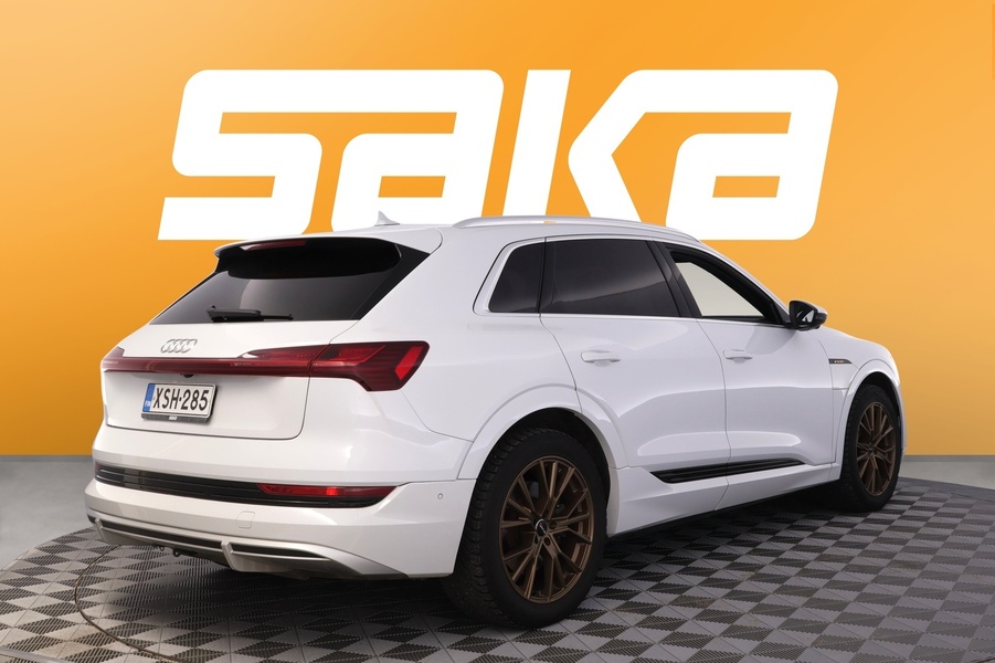 Audi e-tron vaihtoauto