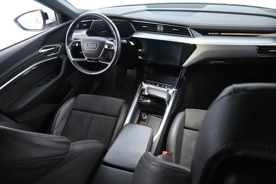 Audi e-tron vaihtoauto