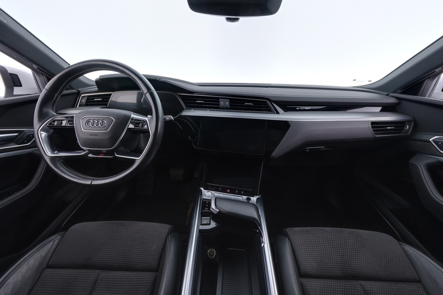 Audi e-tron vaihtoauto