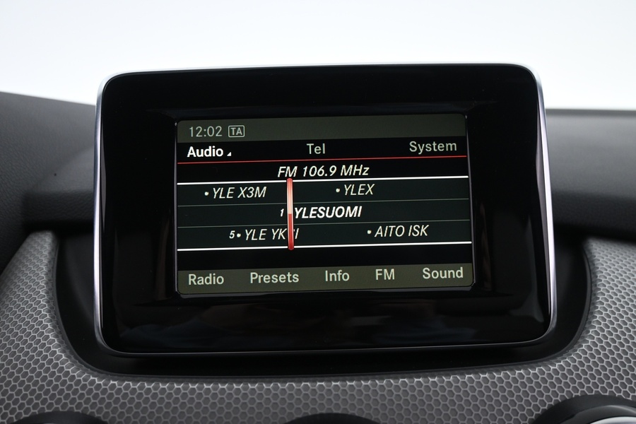 Mercedes-Benz B vaihtoauto