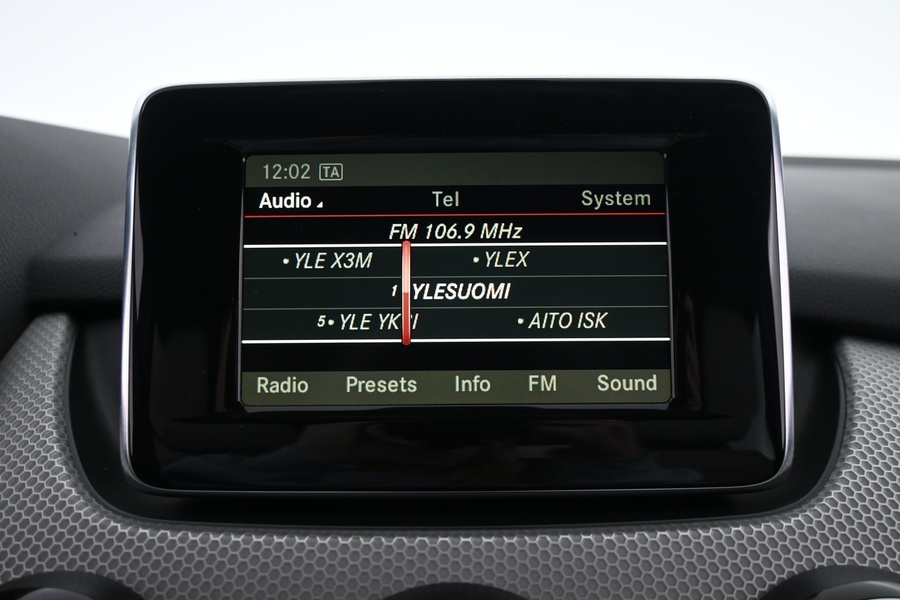 Mercedes-Benz B vaihtoauto