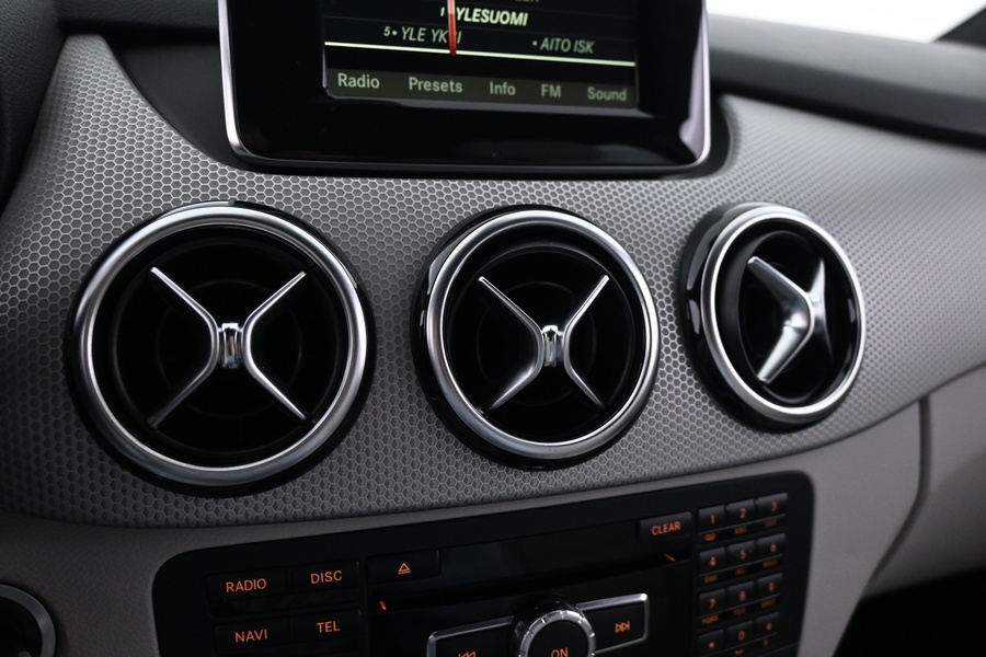 Mercedes-Benz B vaihtoauto