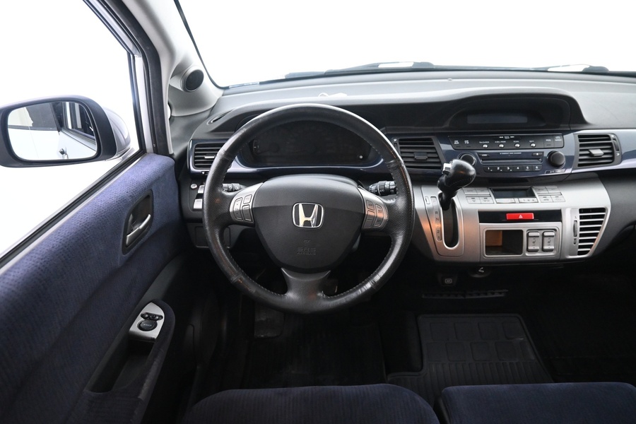 Honda Fr-V vaihtoauto