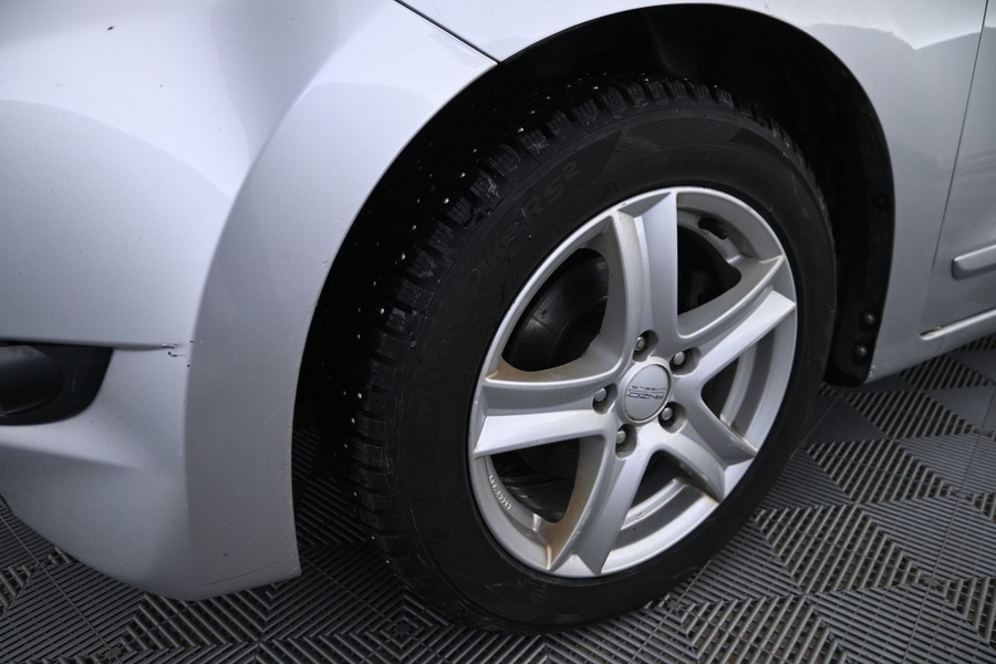 Honda Fr-V vaihtoauto