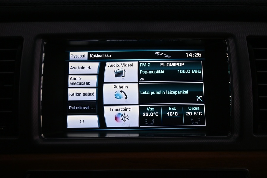 Jaguar XF vaihtoauto