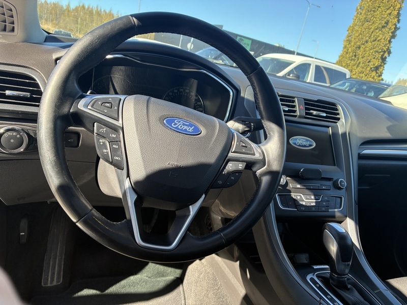 Ford Mondeo vaihtoauto