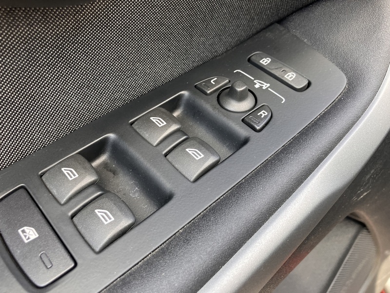 Volvo V40 Cross Country vaihtoauto