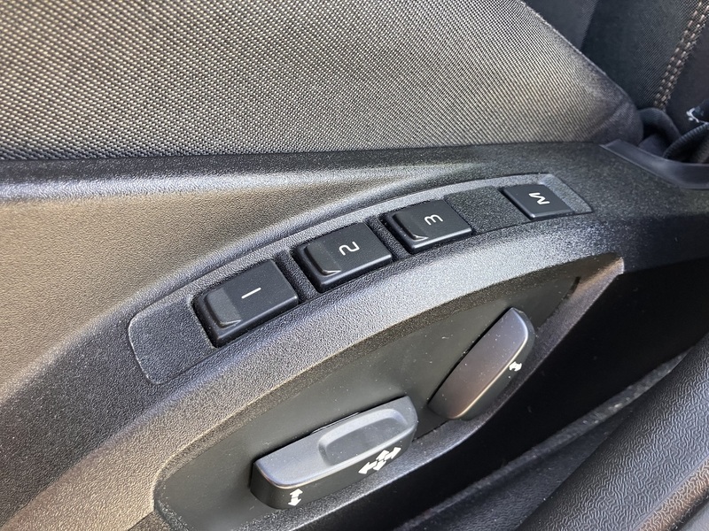 Volvo V40 Cross Country vaihtoauto