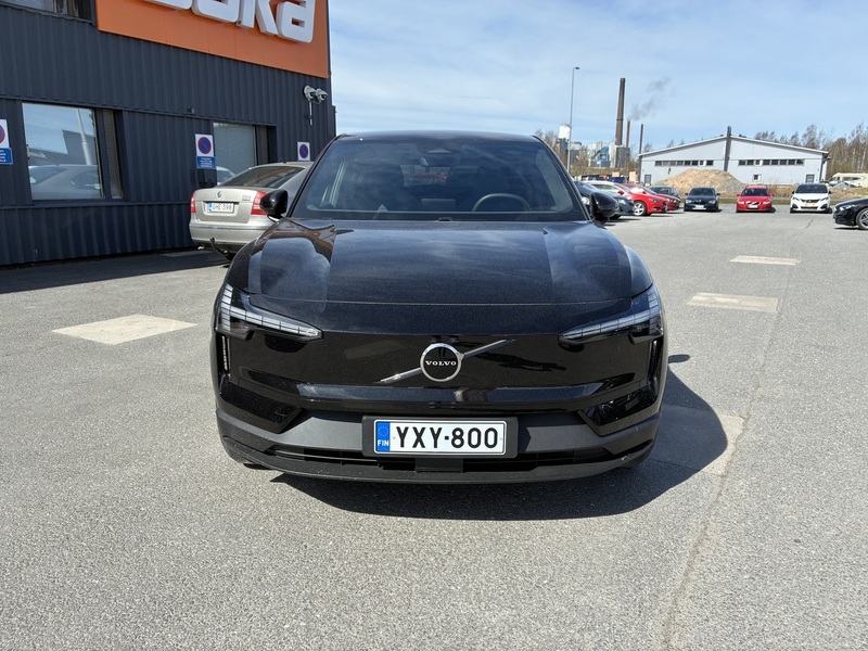 Volvo EX30 vaihtoauto