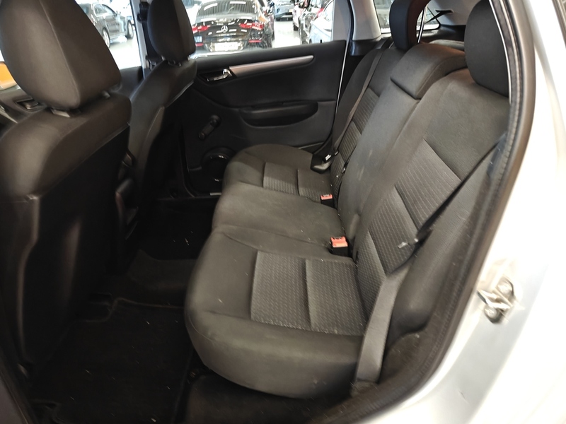 Mercedes-Benz B vaihtoauto