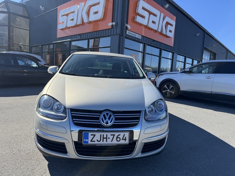 Volkswagen Jetta vaihtoauto