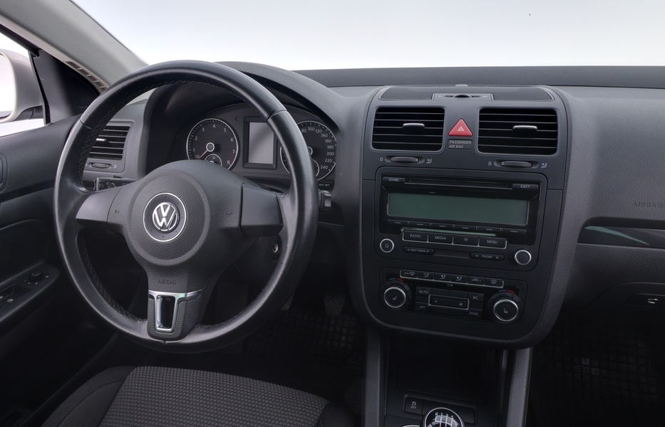 Volkswagen Jetta vaihtoauto