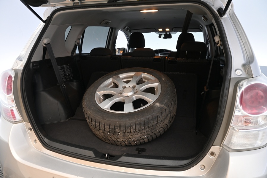 Toyota Verso vaihtoauto