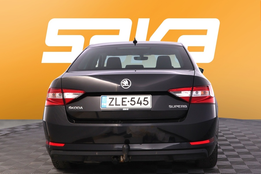 Skoda Superb vaihtoauto