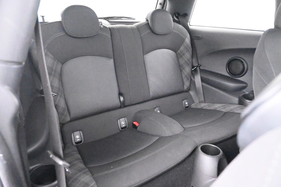 Mini Cooper vaihtoauto