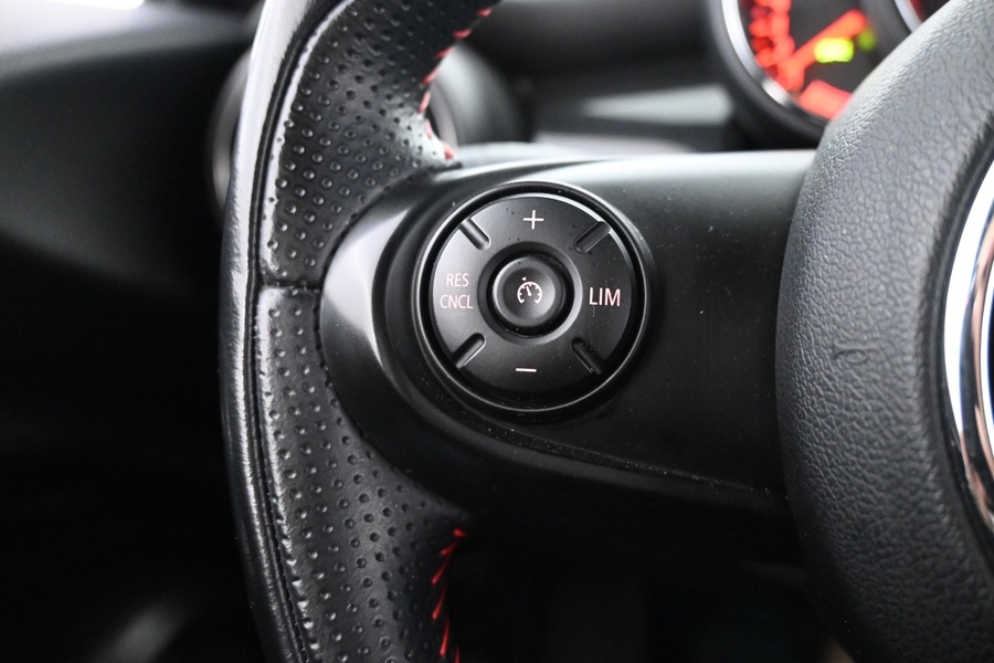 Mini Cooper vaihtoauto