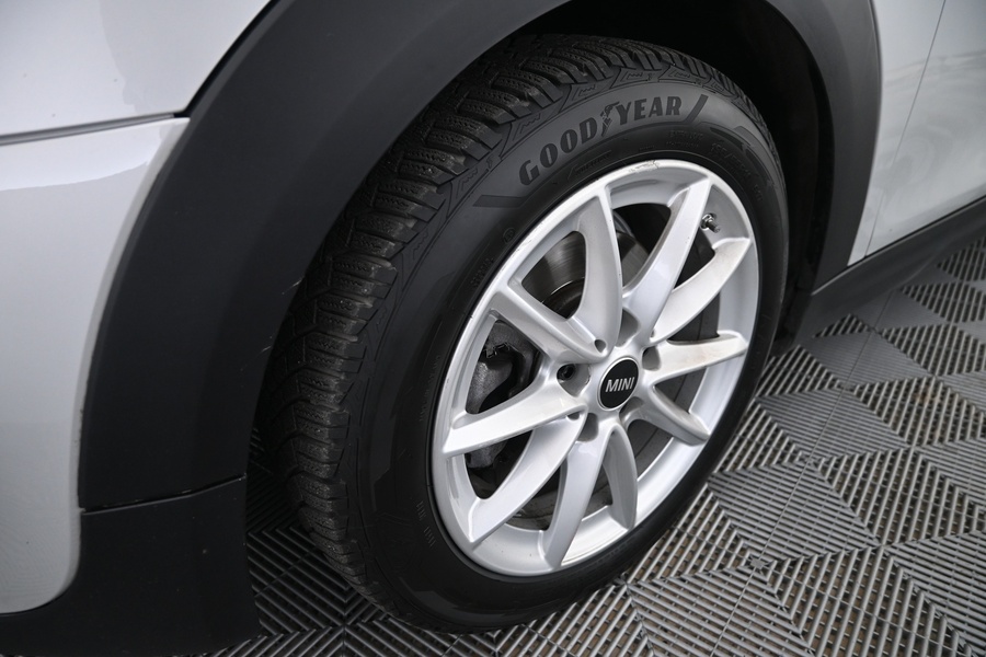 Mini Cooper vaihtoauto