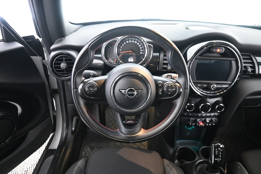 Mini Cooper vaihtoauto