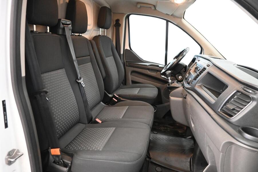 Ford Transit Custom vaihtoauto