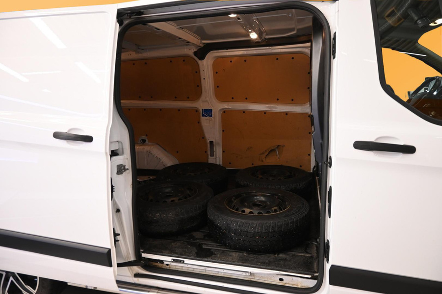 Ford Transit Custom vaihtoauto