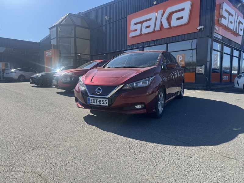 Nissan Leaf vaihtoauto