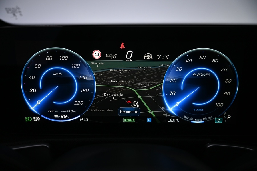 Mercedes-Benz EQB vaihtoauto