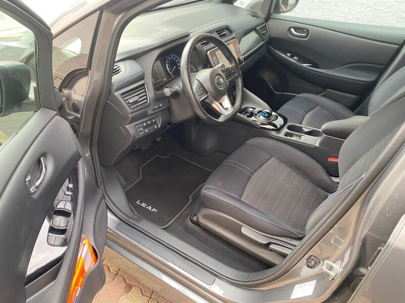 Nissan Leaf vaihtoauto