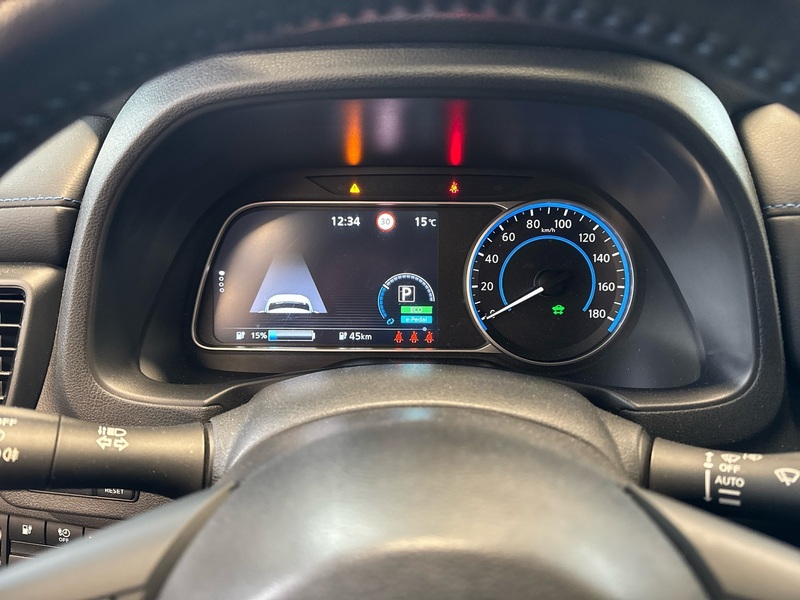 Nissan Leaf vaihtoauto