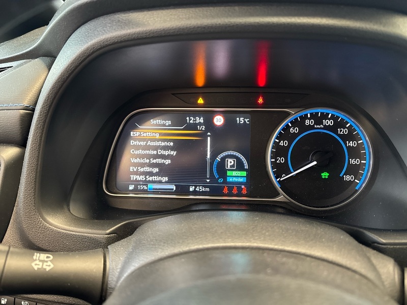 Nissan Leaf vaihtoauto