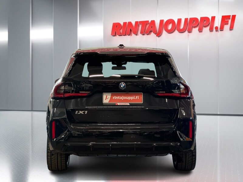 BMW iX1 vaihtoauto