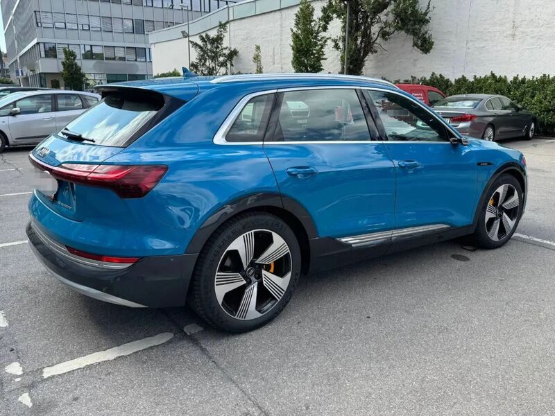 Audi e-tron vaihtoauto
