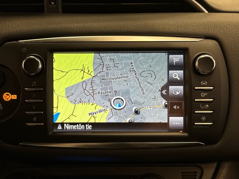 Toyota Yaris vaihtoauto