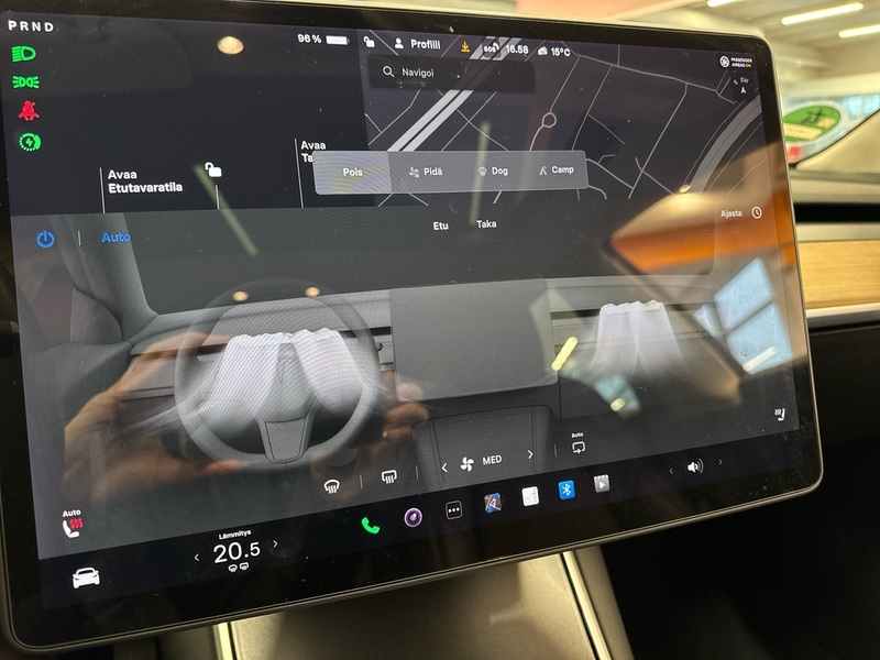 Tesla Model 3 vaihtoauto